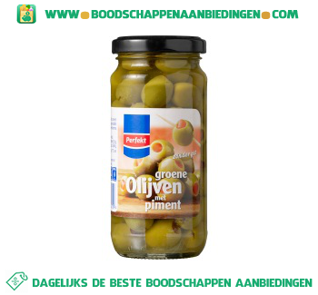 Groene olijven met piment aanbieding